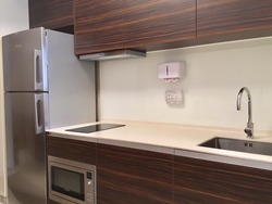 Commonwealth Towers (D3), Condominium #209853111